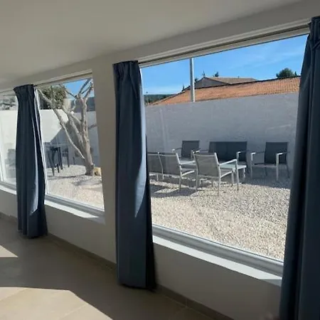 Maison Lumineuse Aux Portes De Montpellier * Vailhauques